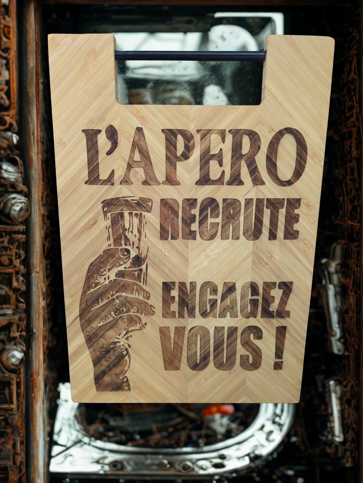 Planche Apéro en Bois Gravée – Modèles Disponibles ou 100% Personnalisable