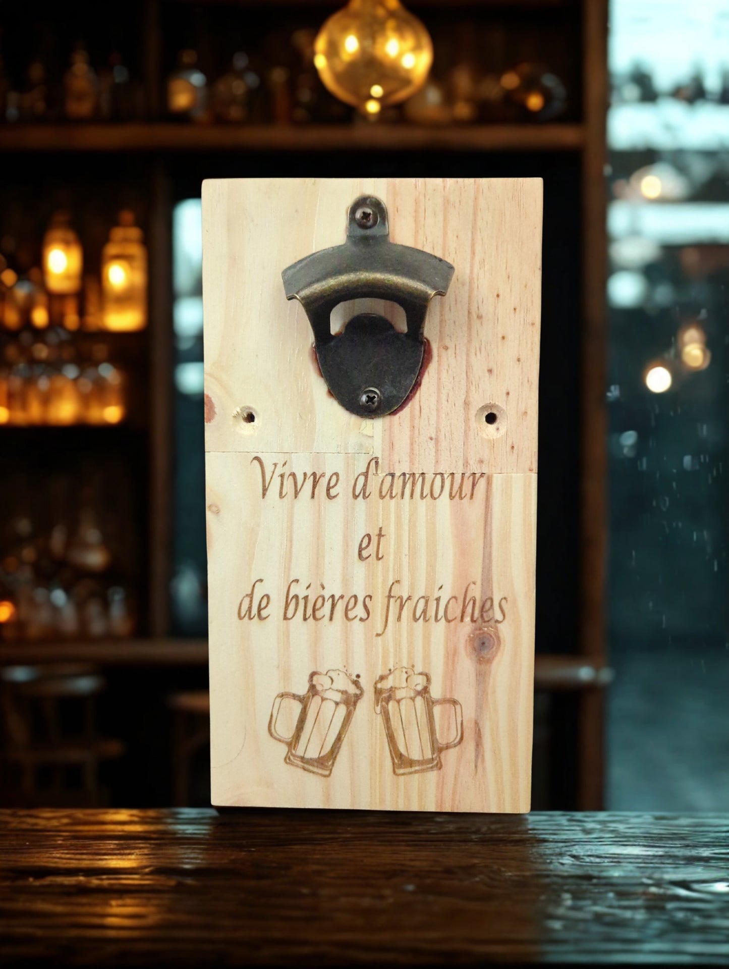 Décapsuleur Mural en Bois Verni avec Aimant – Modèle Standard ou Personnalisable