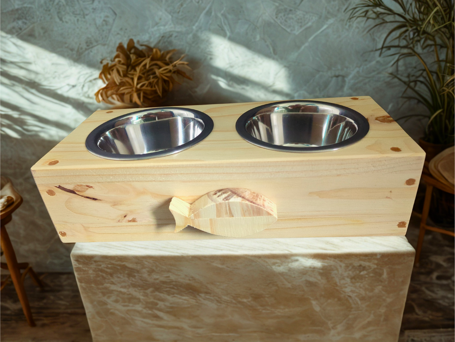 Porte-Gamelle Bois & Inox pour chat ou petit chien.